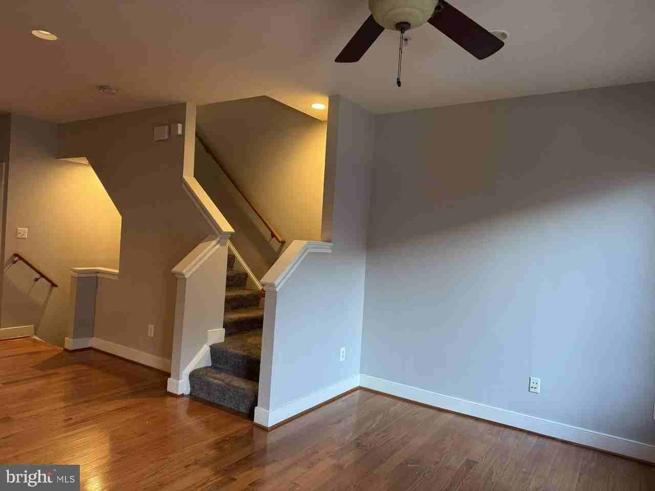 2992 District Ave - Photo 7 of 8