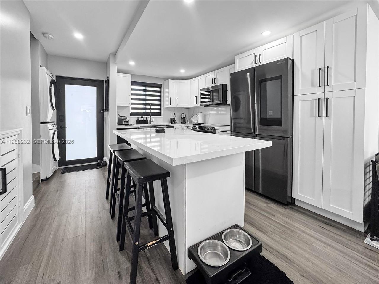 110 Sw 108th Ave #H2 - Photo 6 of 18