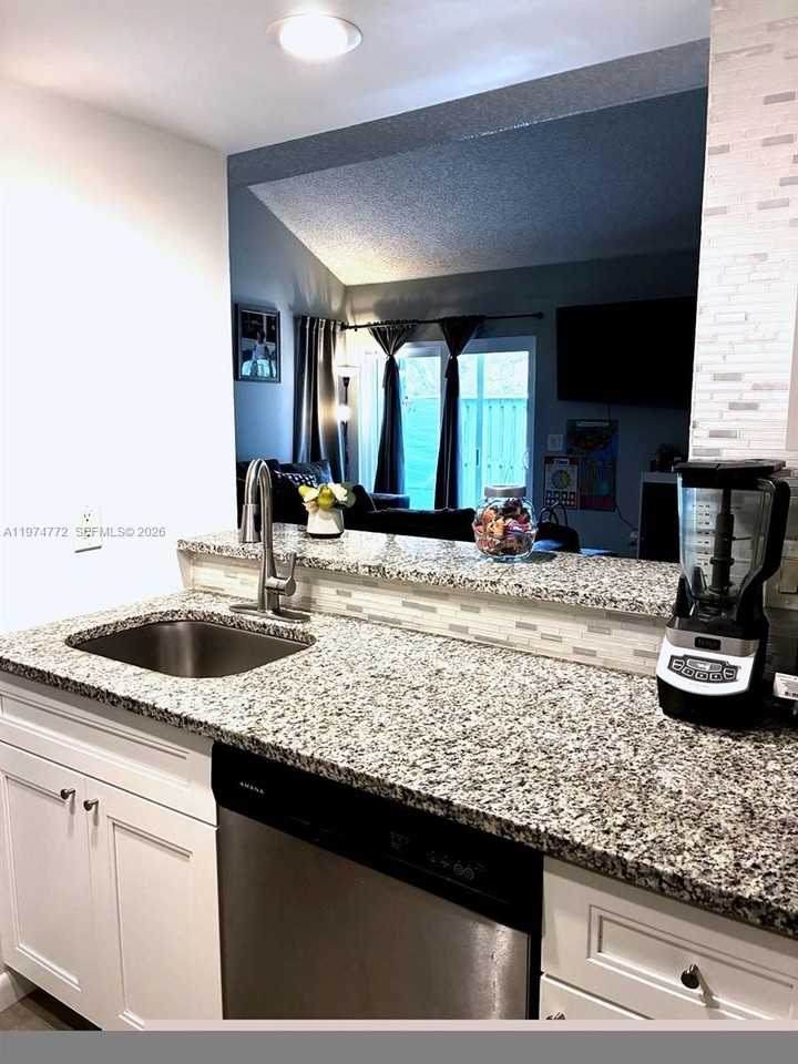 2024 Champions Way - Photo 2 of 14