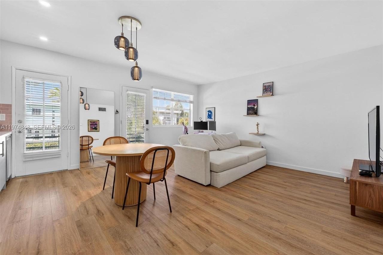 8600 Byron Ave #8600-9 - Photo 5 of 41