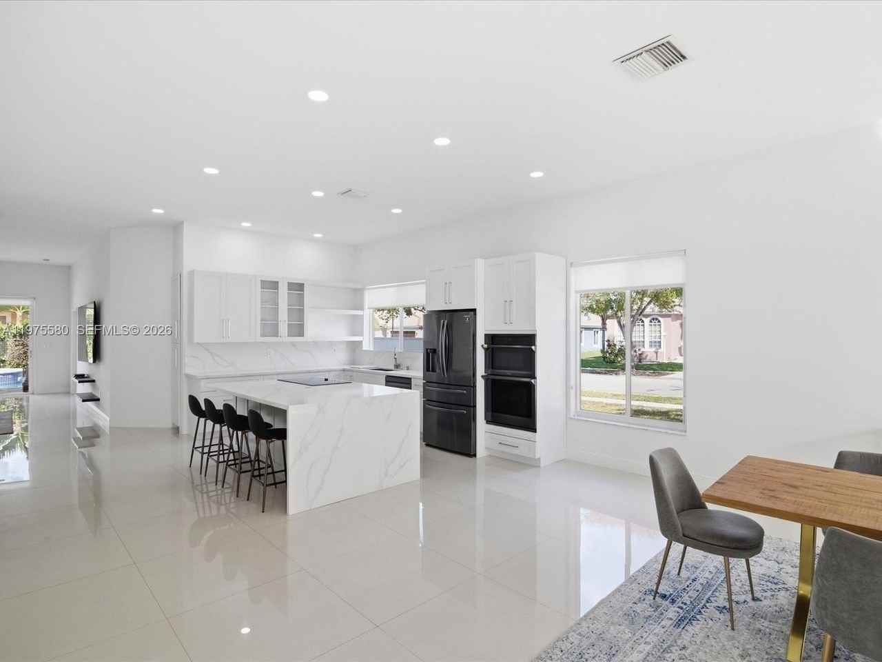 14205 Nw 21st St - Photo 3 of 50