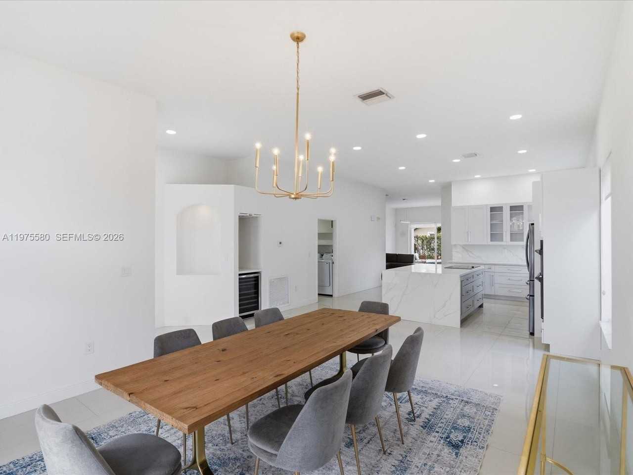 14205 Nw 21st St - Photo 7 of 50