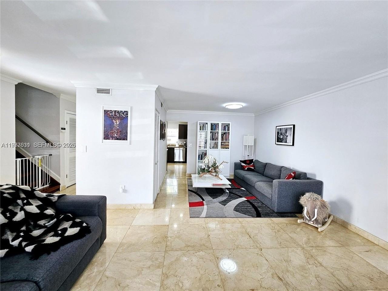 13217 Sw 9th Ln #1 - Photo 6 of 29