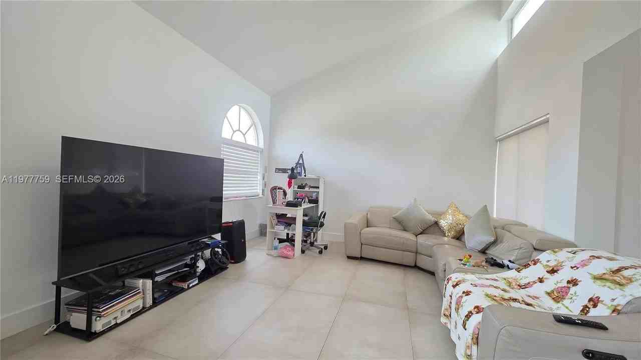 15856 Sw 112th Ter - Photo 6 of 42