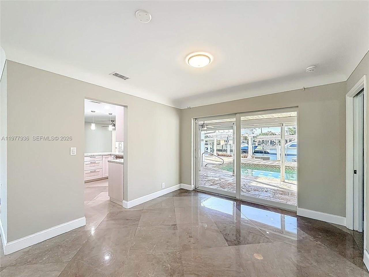 2770 Ne 8th Ct - Photo 6 of 50