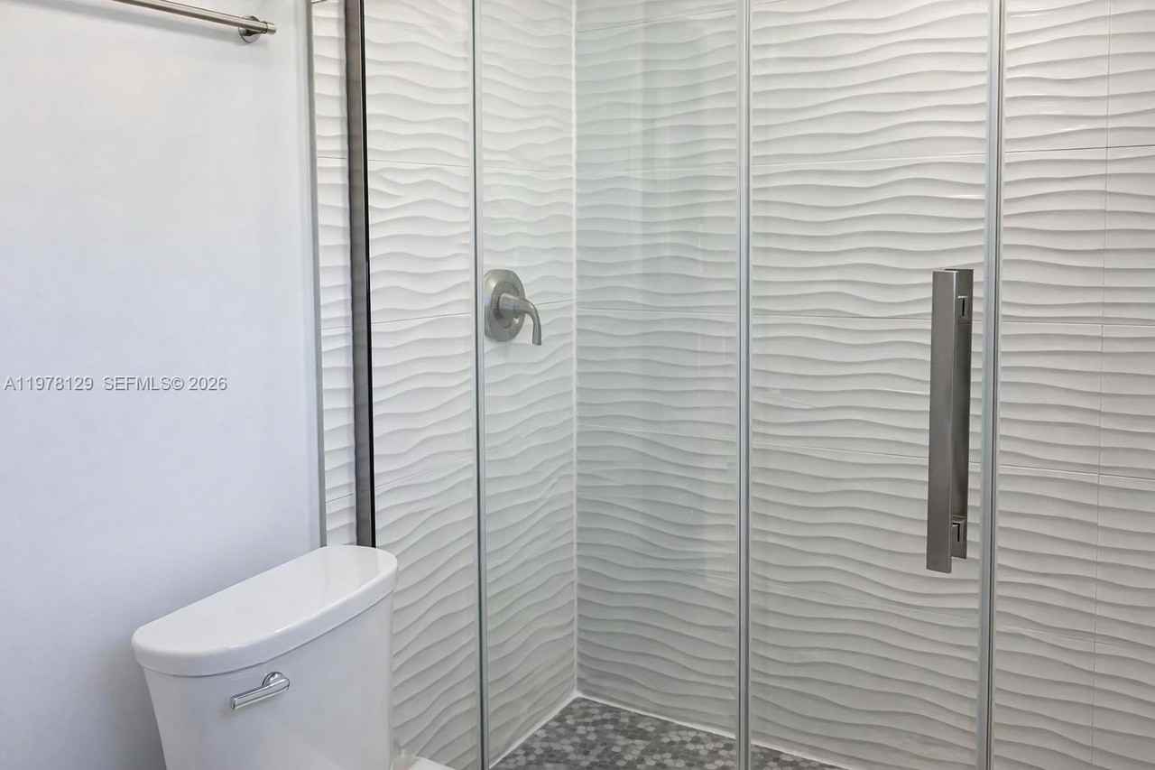 25235 Sw 187th Ave #1 - Photo 4 of 8