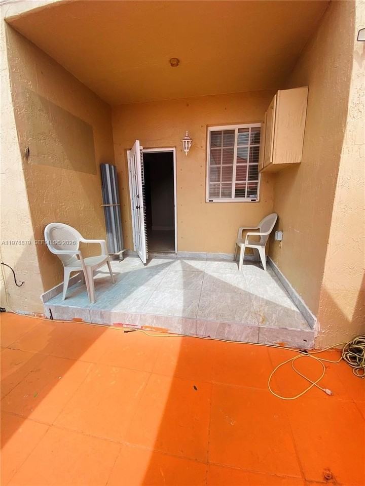 17415 Nw 75th Pl #108 - Photo 6 of 29