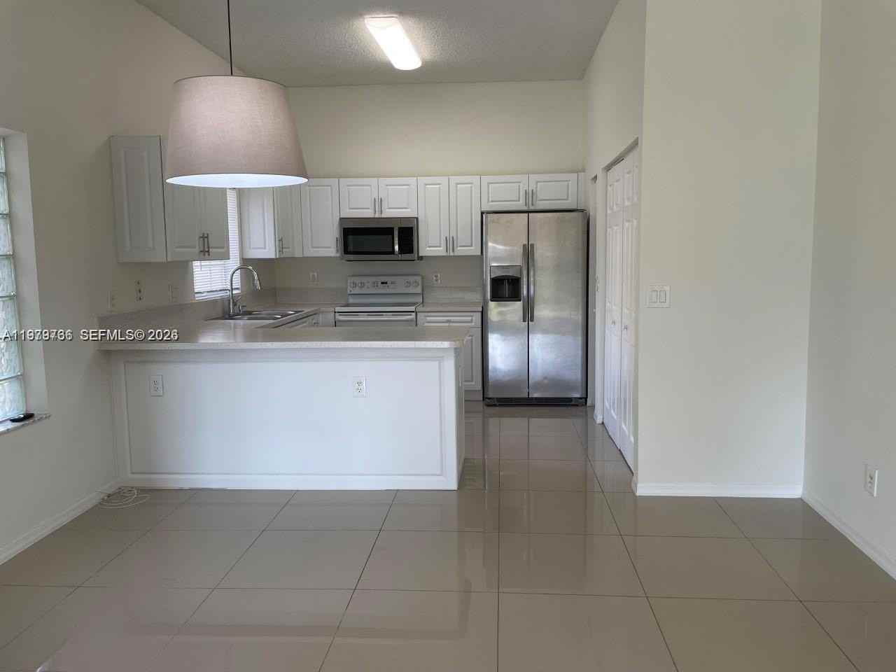 16309 Emerald Cove Rd #16309 - Photo 7 of 41