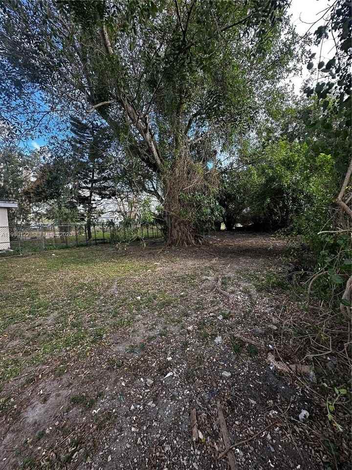 11782 Sw 213th St #11782 - Photo 6 of 23