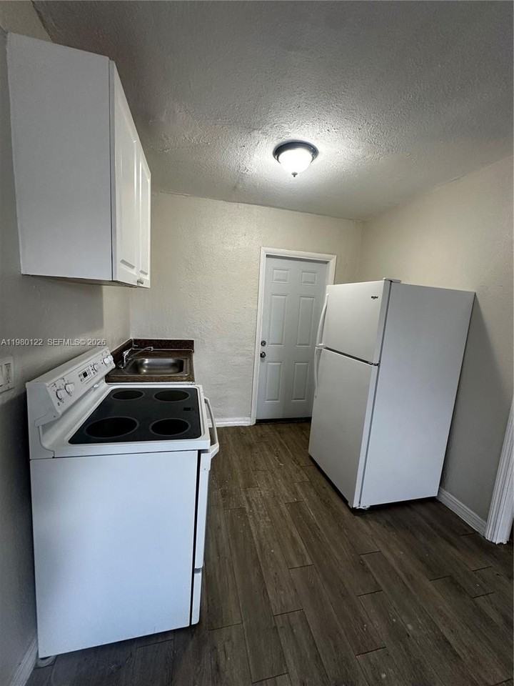 11782 Sw 213th St #11782 - Photo 7 of 23