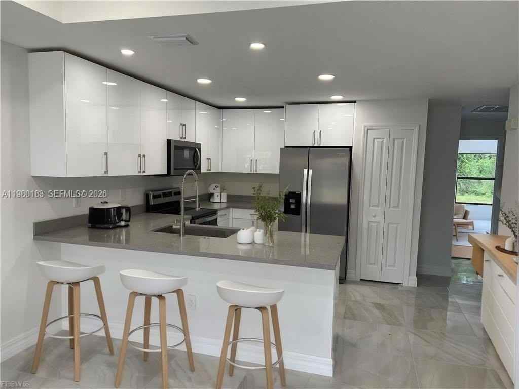 4854 30th St Sw #4854 - Photo 2 of 11