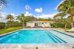 172 Bentley Dr - Photo 1 of 1