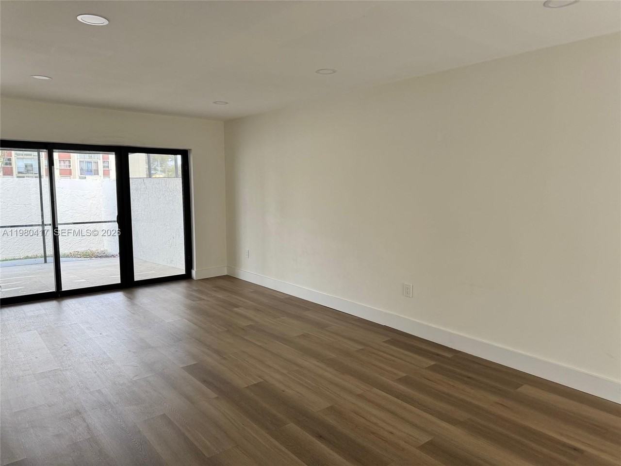 9425 Sw 4th Ln #9425 - Photo 6 of 14