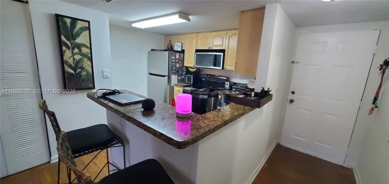 9945 Nob Hill Pl #9945 - Photo 2 of 17