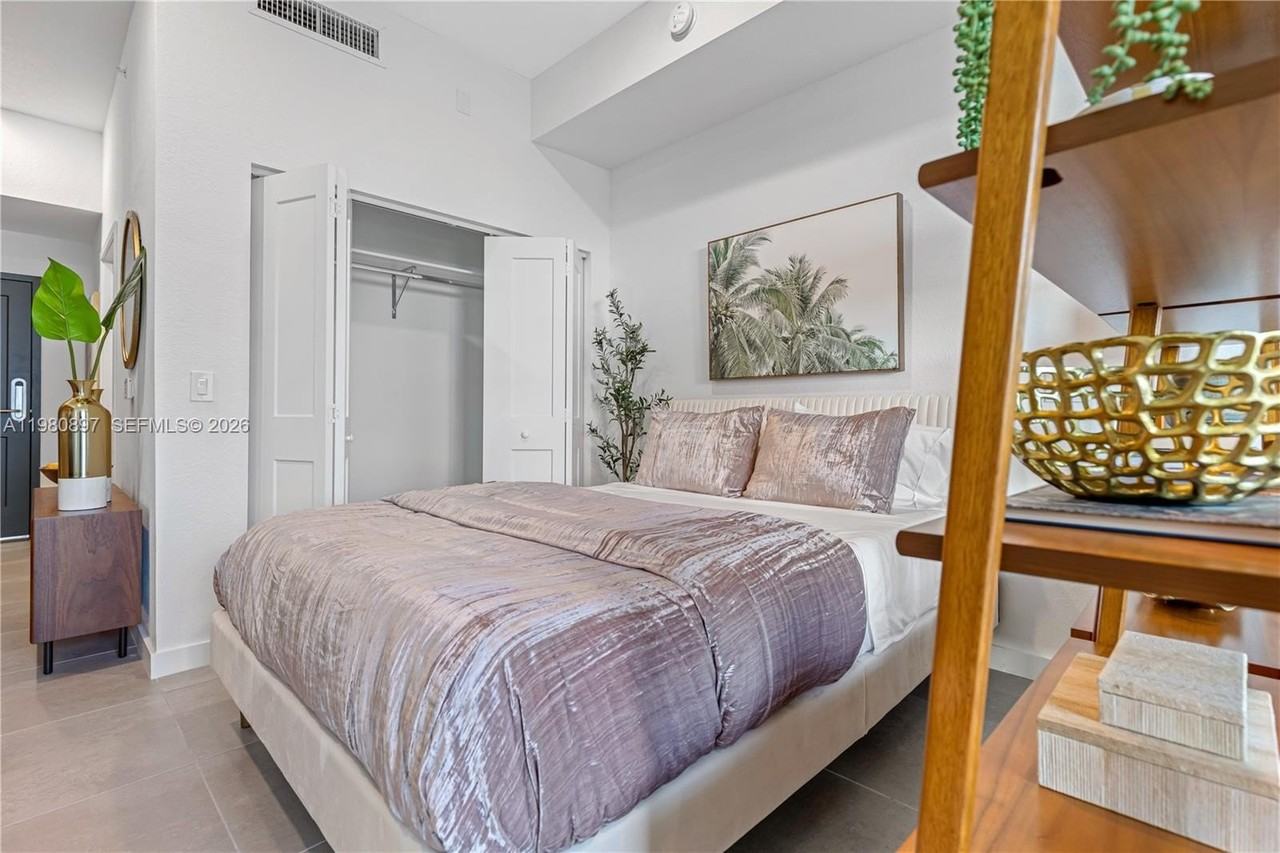 4 N Federal Hwy - Photo 2 of 39