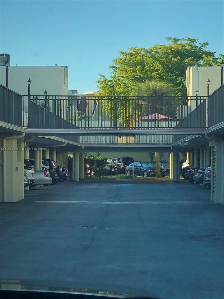 1701 Ne 115th St #34A - Photo 2 of 3