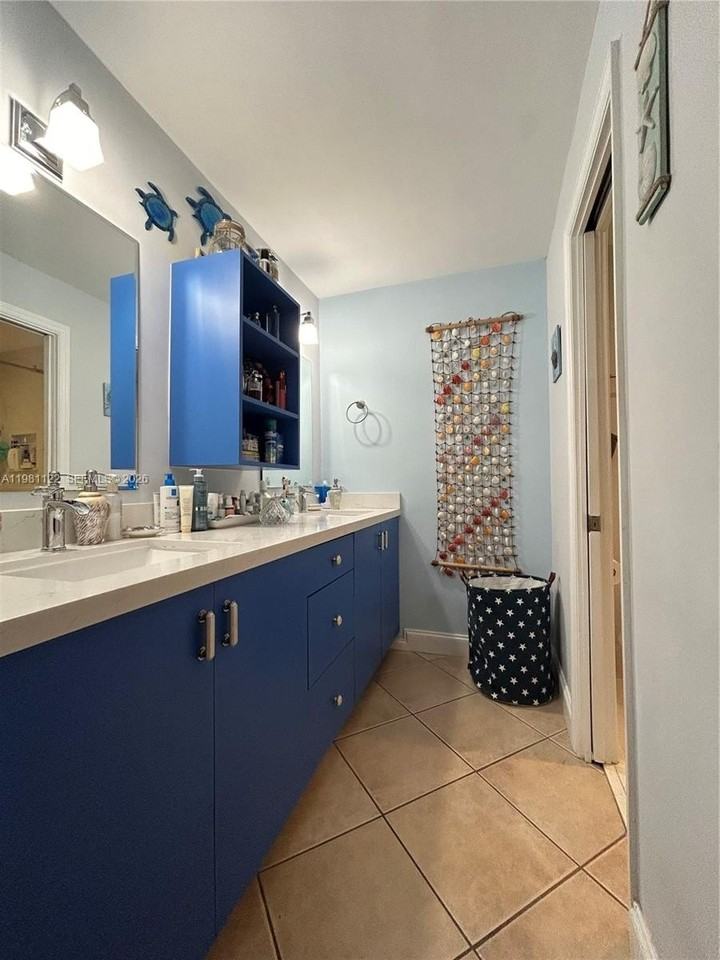 10818 Sw 72nd St #154 - Photo 7 of 11