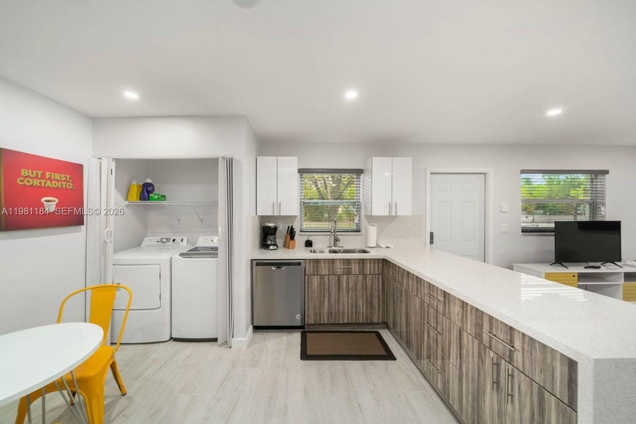 5035 Nw 5th Ave #5035 - Photo 2 of 14