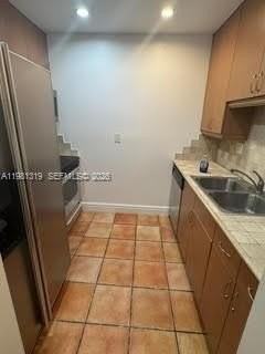 9225 Sw 87th Ave #A6 - Photo 4 of 16
