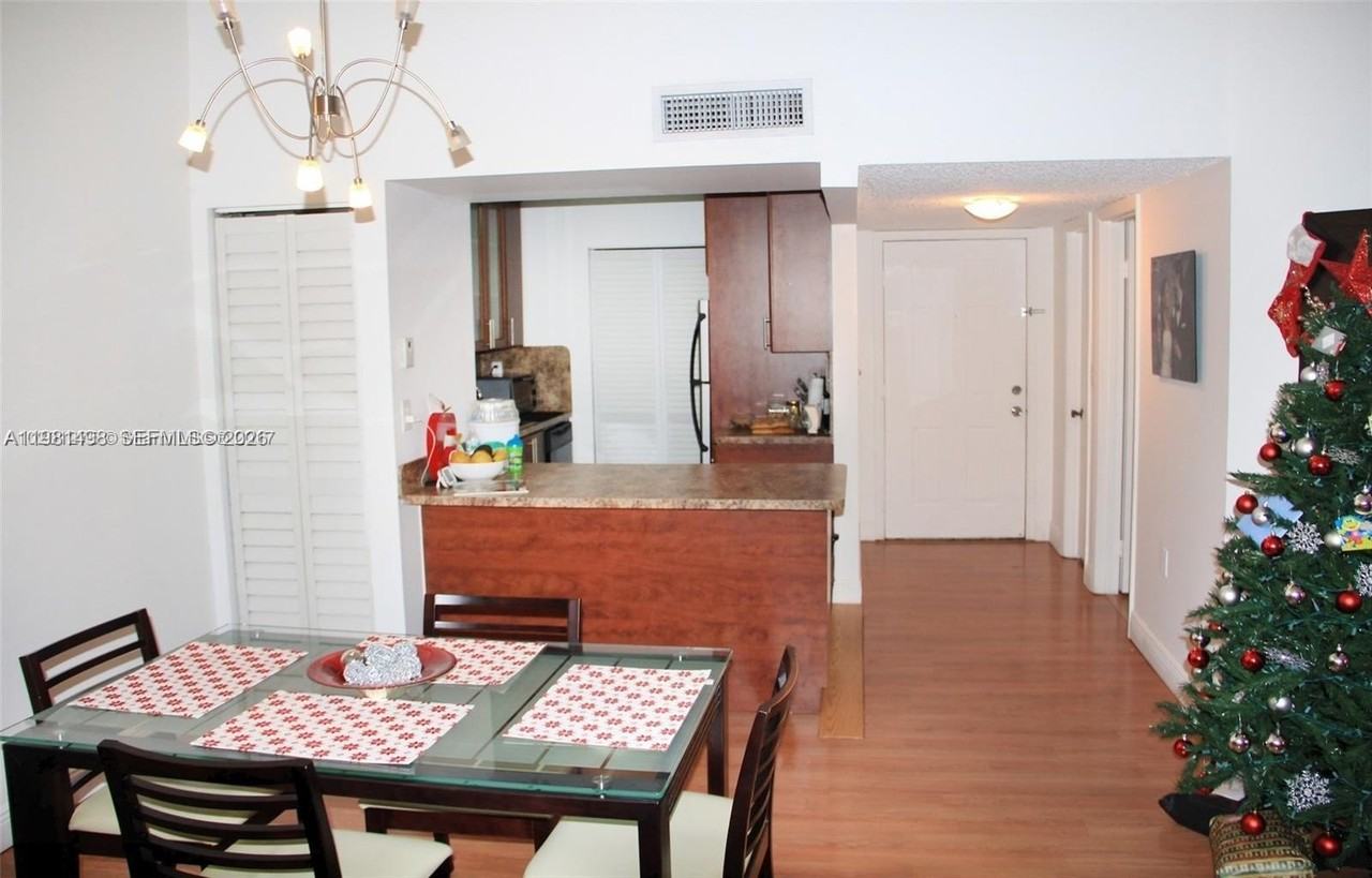 20741 Ne 4th Ct #205 - Photo 6 of 19