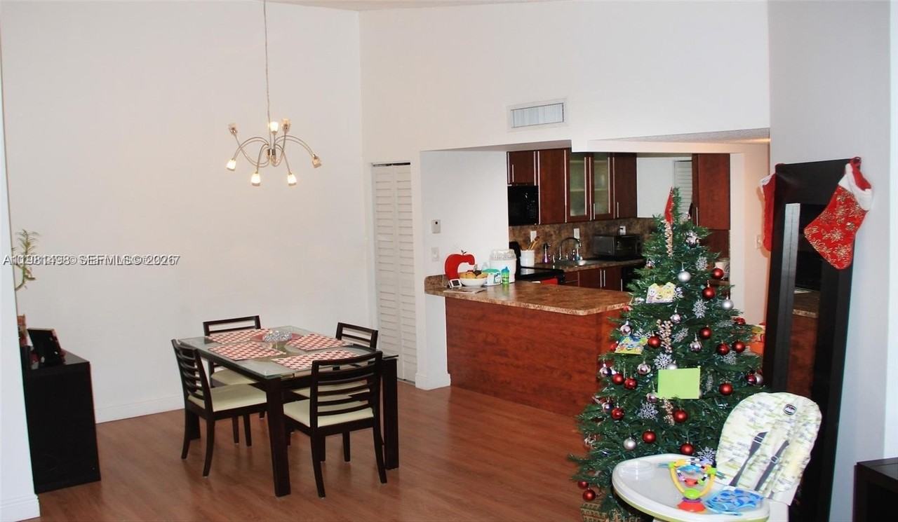 20741 Ne 4th Ct #205 - Photo 7 of 19