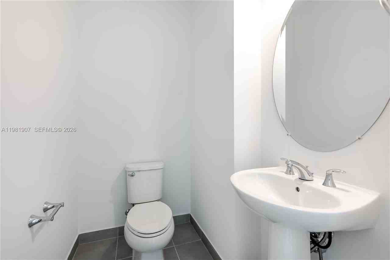 542 Parsons Way #0 - Photo 6 of 38