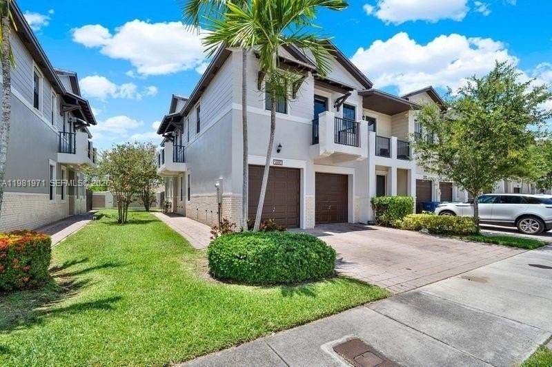 5880 Nw 104th Path #0 - Photo 2 of 50