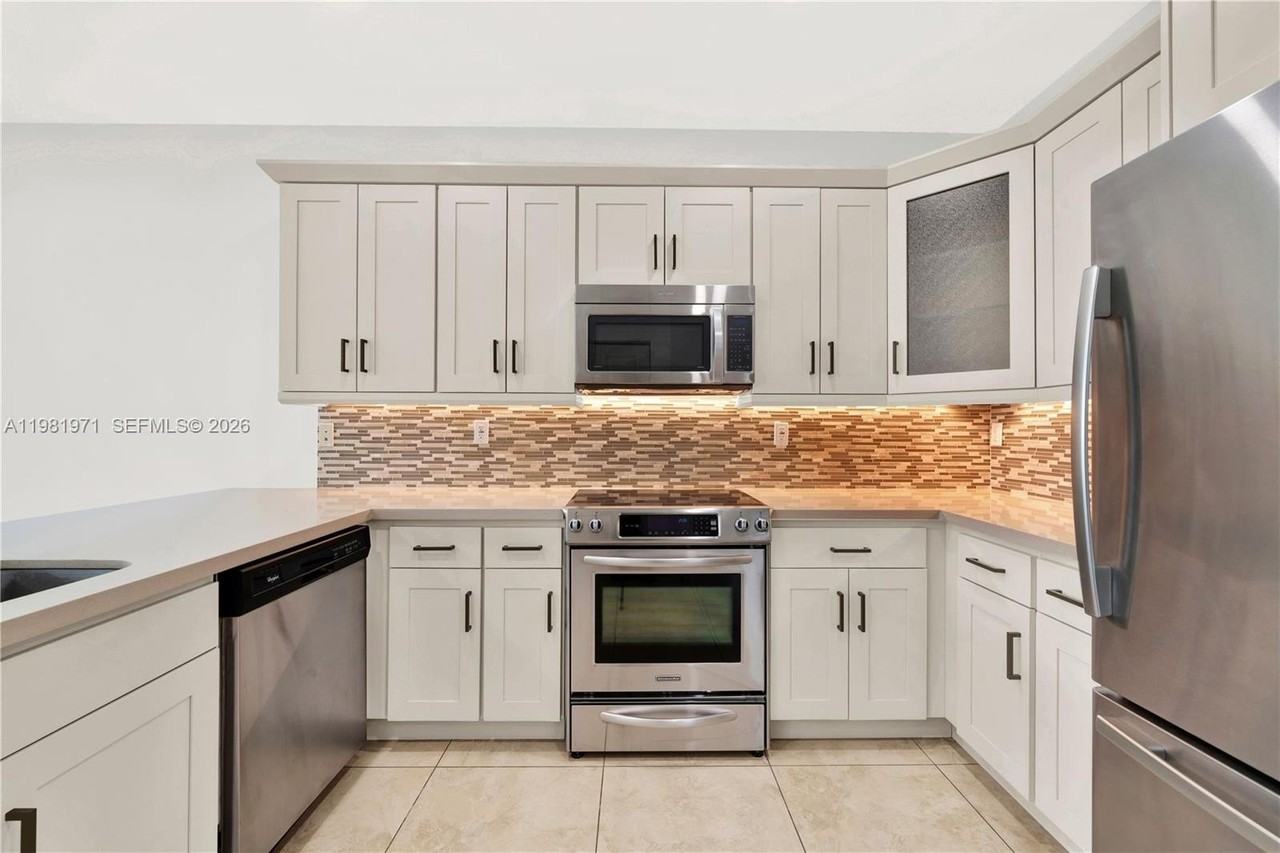 5880 Nw 104th Path #0 - Photo 6 of 50