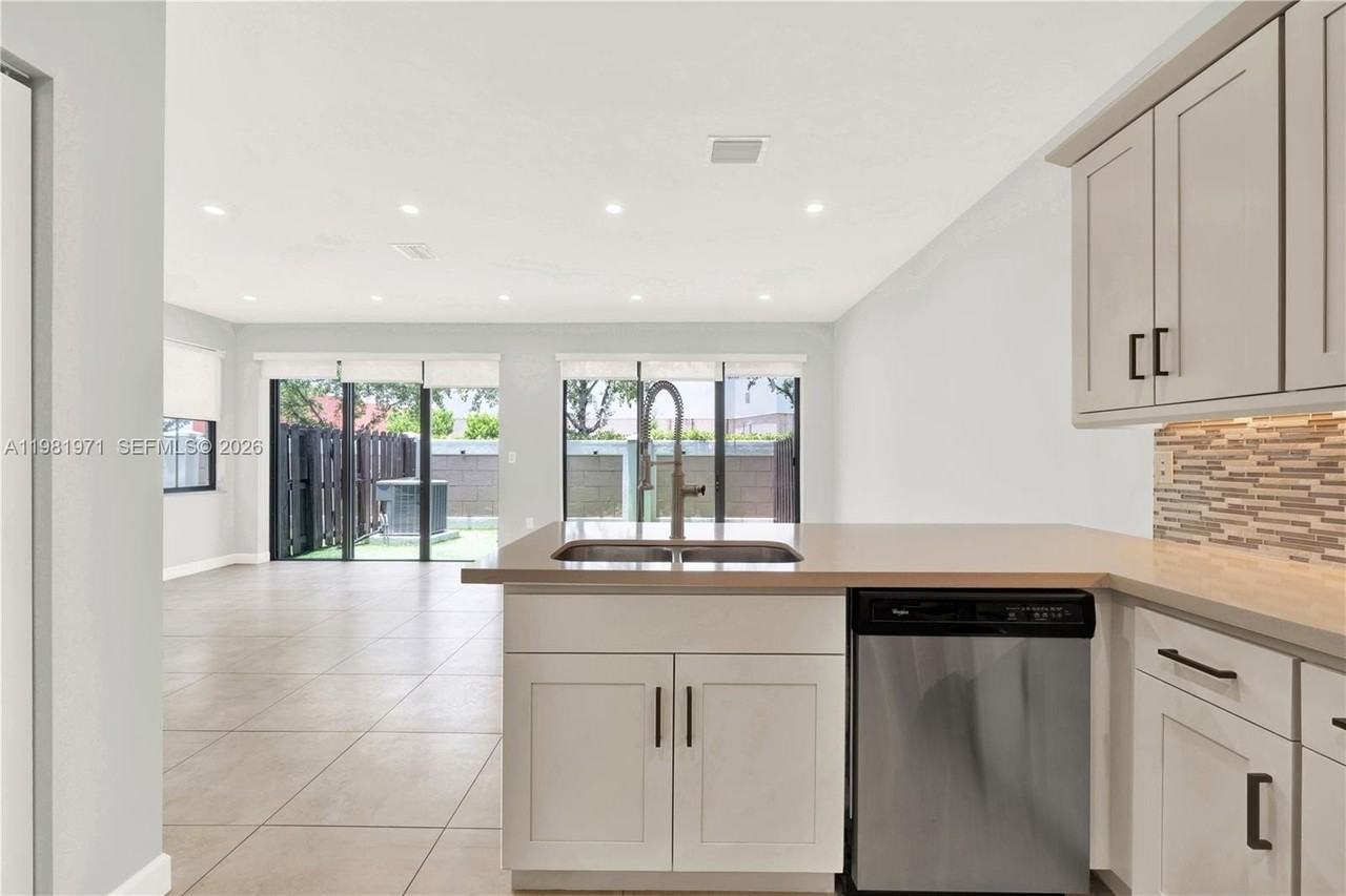 5880 Nw 104th Path #0 - Photo 7 of 50