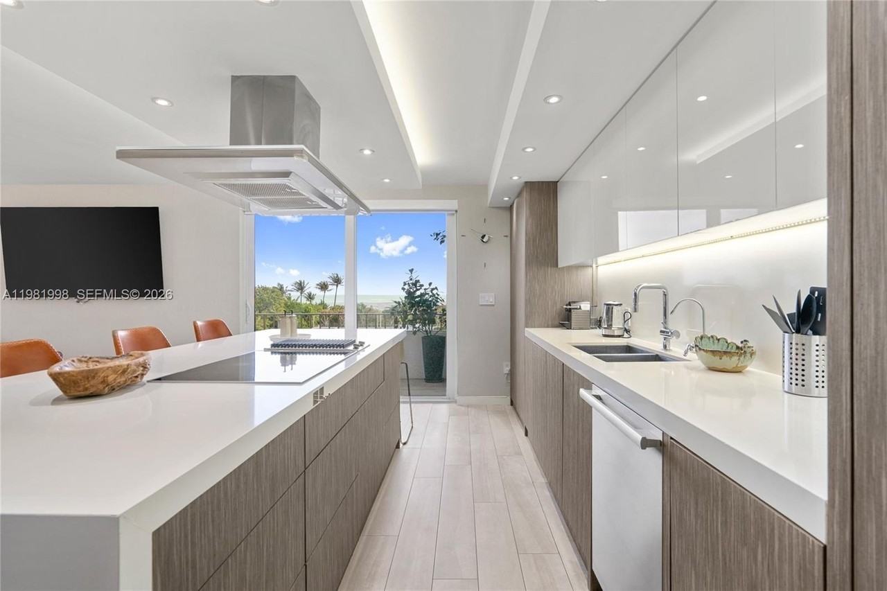 177 Ocean Lane Dr #308 - Photo 2 of 40