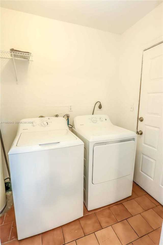 6747 Nw 5th Ct #2 - Photo 5 of 17