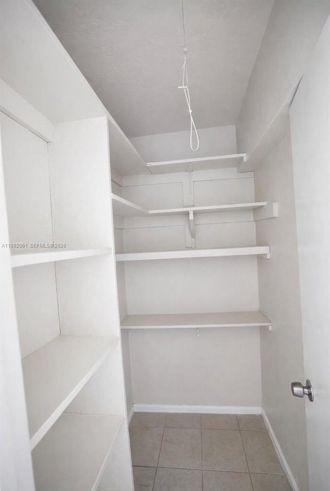 6337 W Flagler St #18 - Photo 7 of 9