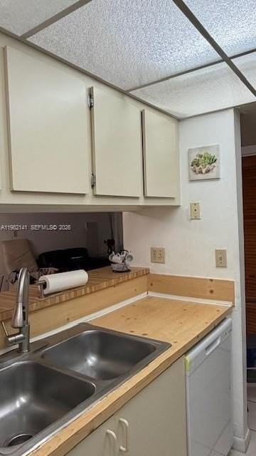 8002 Sw 149th Ave #B201 - Photo 2 of 13