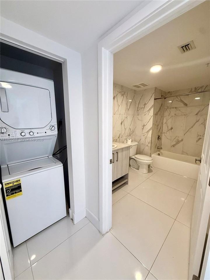 10950 Nw 82nd St #215 - Photo 3 of 8