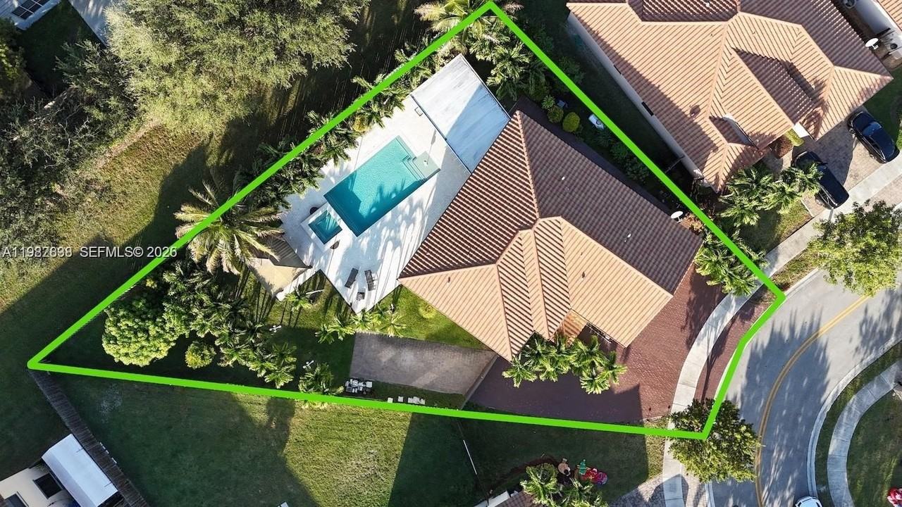 3461 Se 1st St - Photo 7 of 50