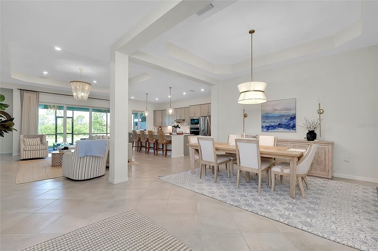 17525 Jadestone Ct - Photo 3 of 19