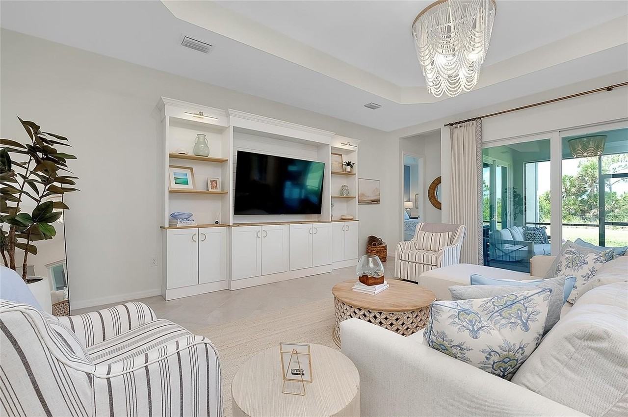 17525 Jadestone Ct - Photo 5 of 19