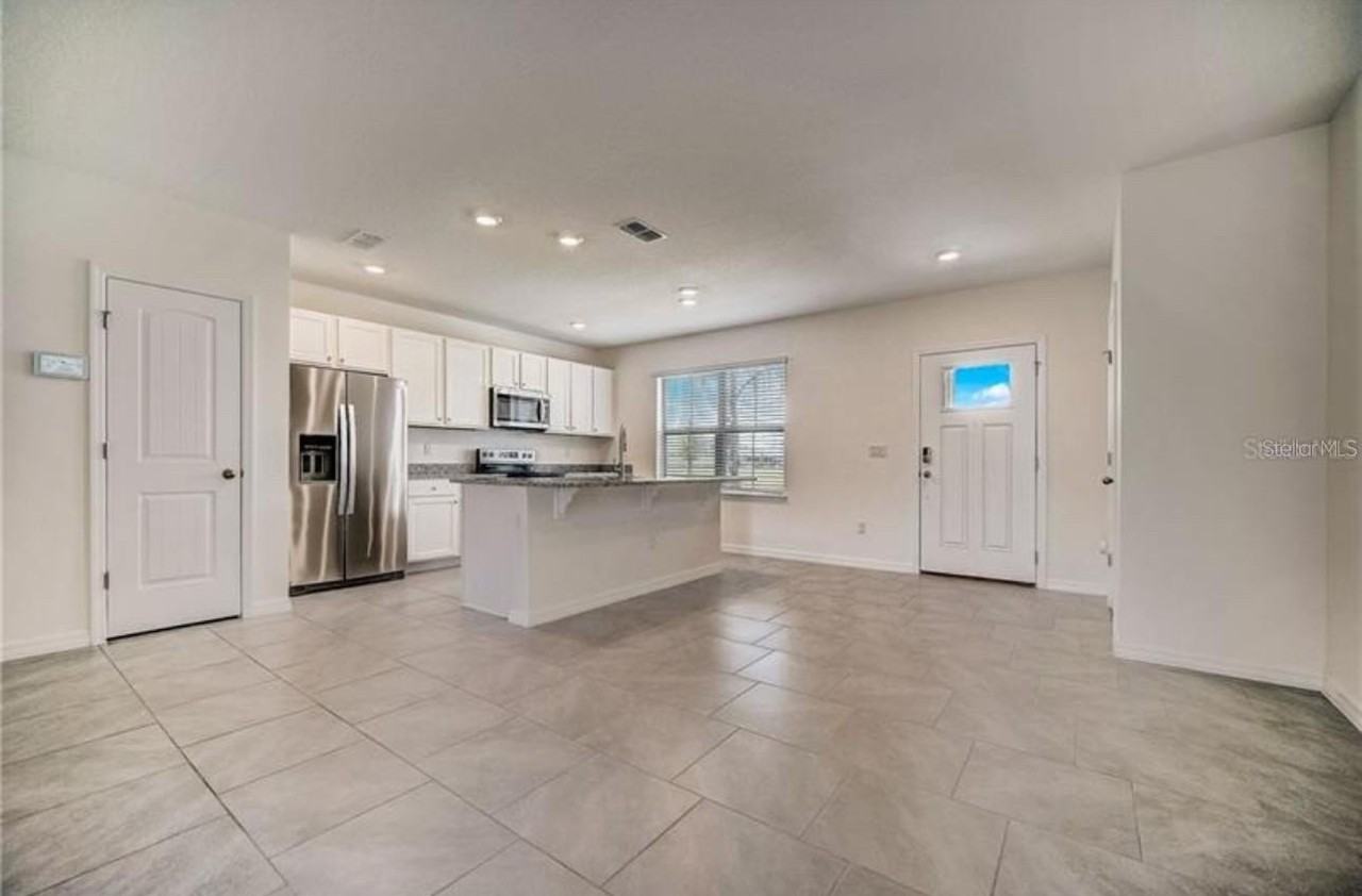 9133 Mellow Coral St - Photo 6 of 23