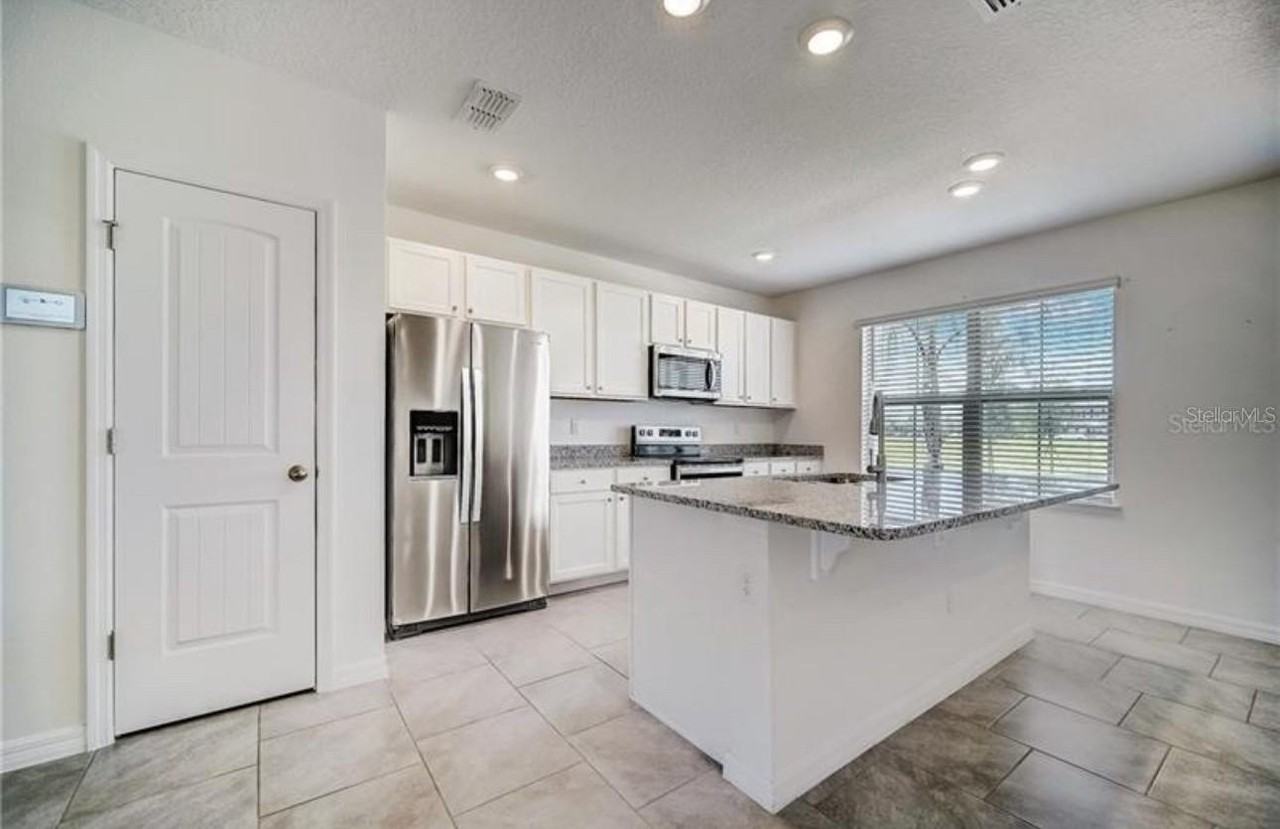 9133 Mellow Coral St - Photo 7 of 23