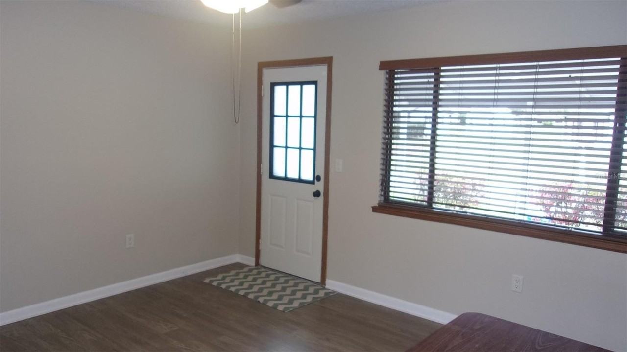 9941 Sw 102nd Ln - Photo 2 of 24