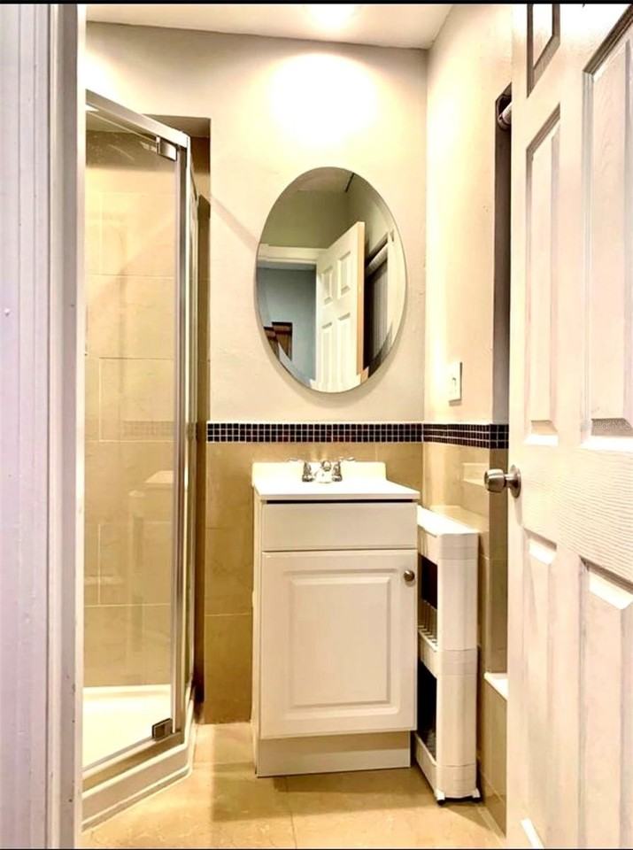 947 Pinedale Ave - Photo 3 of 13