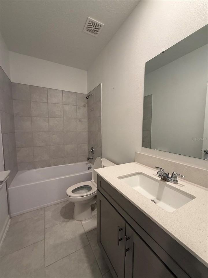 7705 Stone Creek Trl - Photo 7 of 17