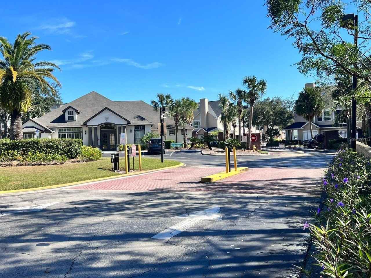 2015 Erving Cir #207 - Photo 3 of 20