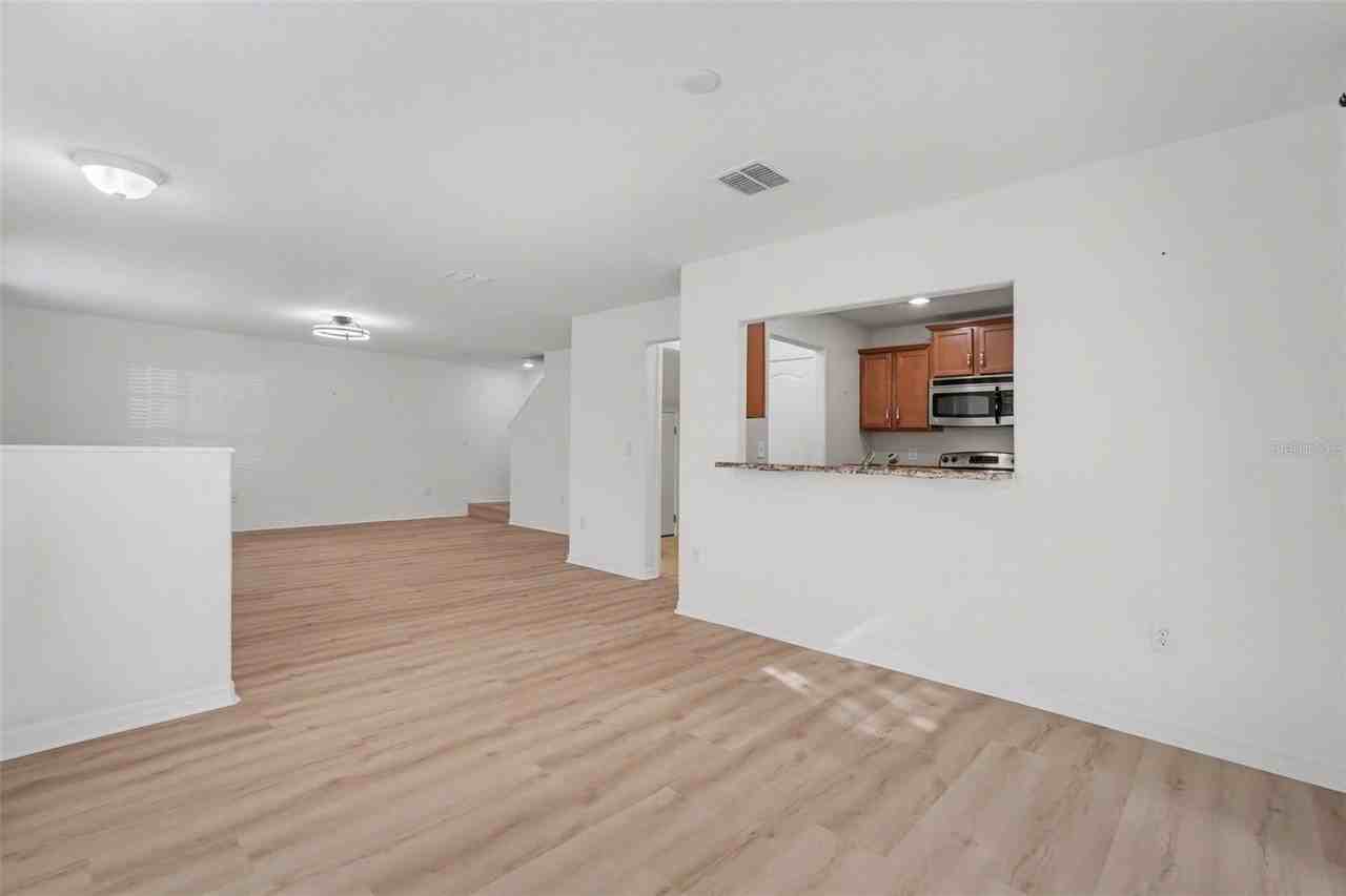 6246 Timberly Ln - Photo 6 of 29