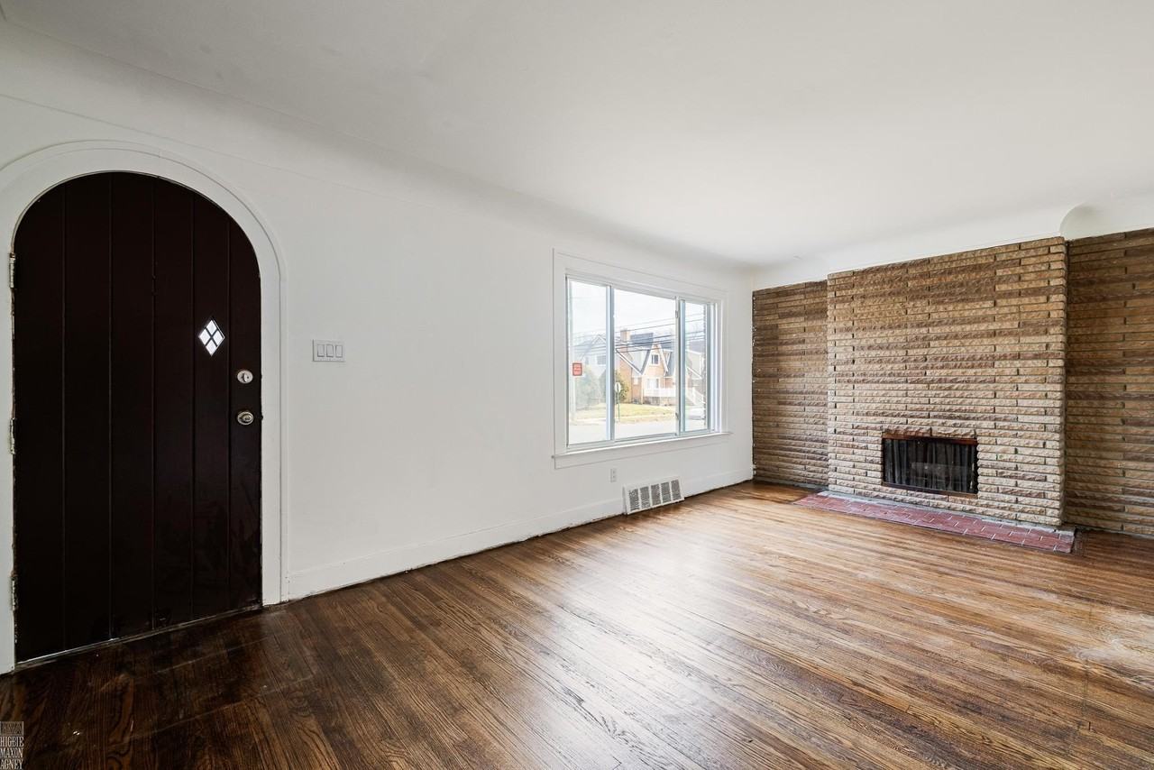 5203 Devonshire Rd - Photo 7 of 37