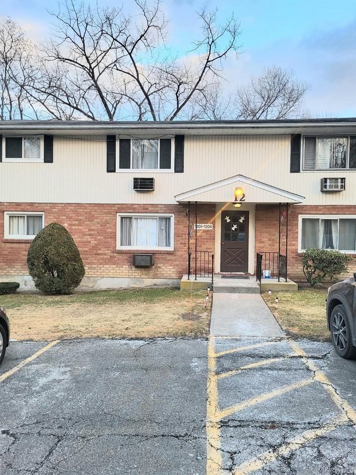 1204 Parr Lake Dr Unit 12d - Photo 2 of 21