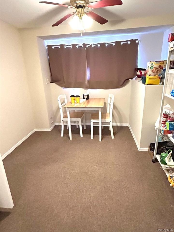 892 Pine Ave - Photo 3 of 4