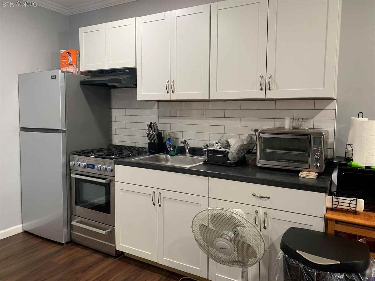 21 Audrey Ave Ste 2-29 - Photo 5 of 6