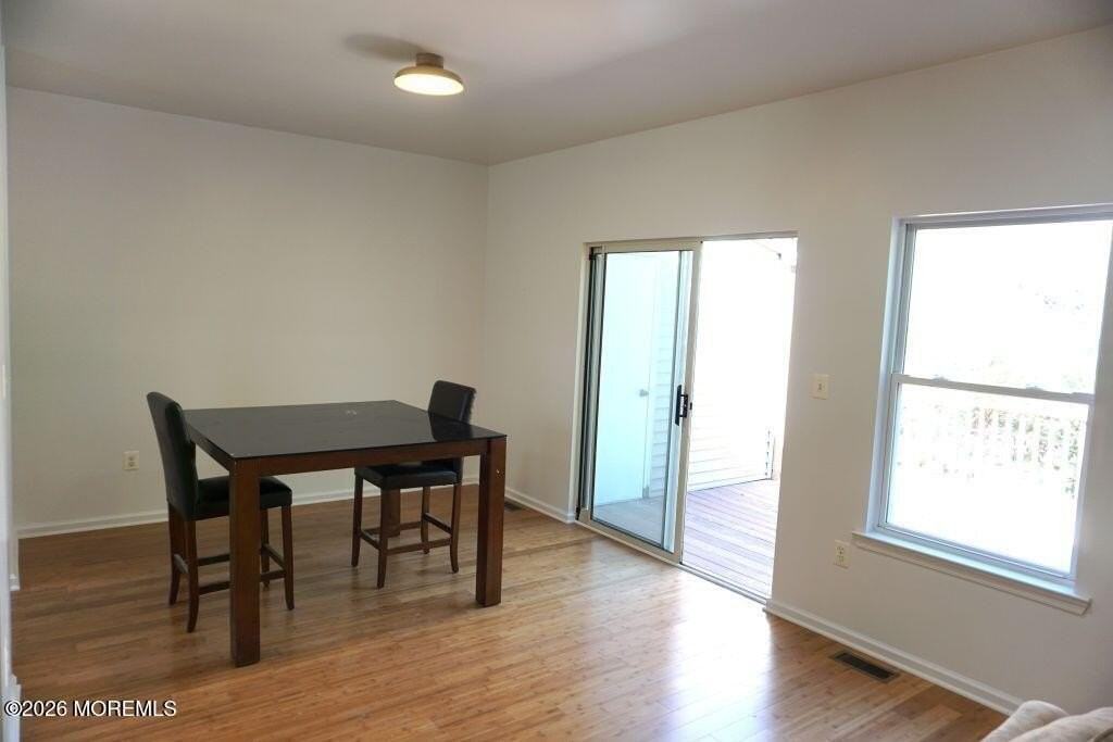 102 Cranbrook Ct - Photo 3 of 17