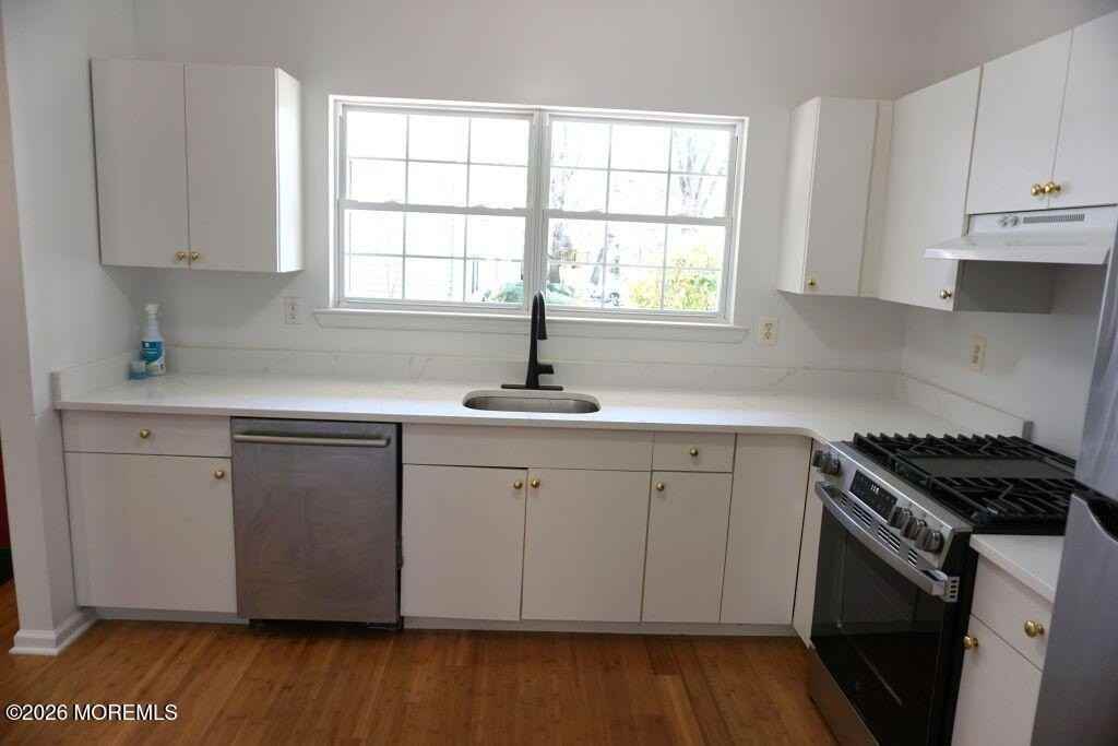 102 Cranbrook Ct - Photo 5 of 17